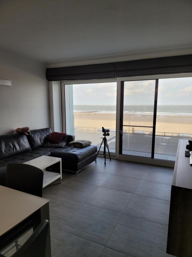 Apartment 105 Op Zeedijk Met Frontaal Zeezicht 1ste Verdiep